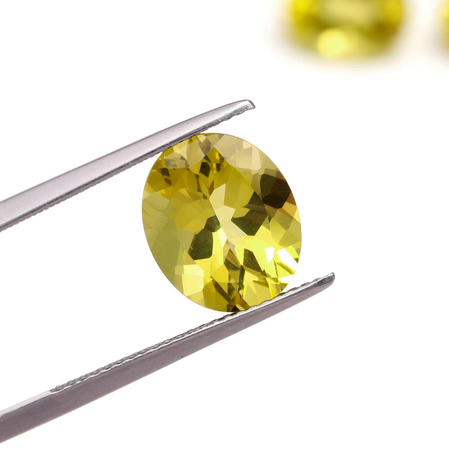 Lemon Quartz - 15.8ct - Oval Shape